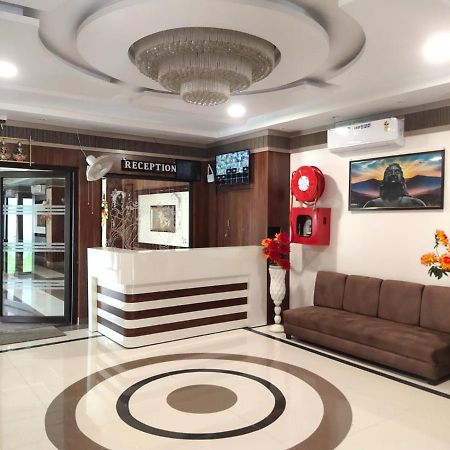 Mirzāpur Hotel The Shree Jee Palace מראה חיצוני תמונה