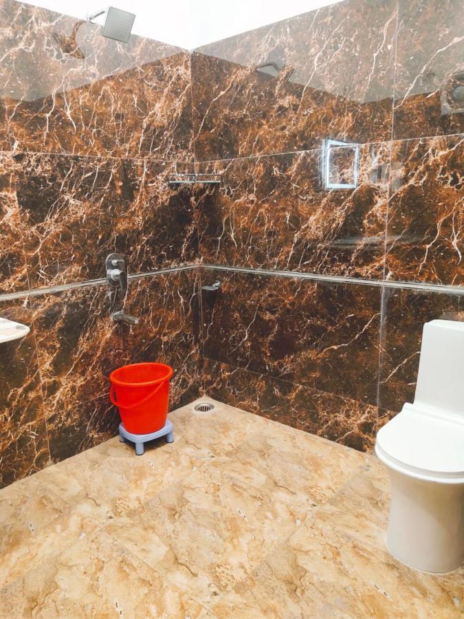Mirzāpur Hotel The Shree Jee Palace מראה חיצוני תמונה