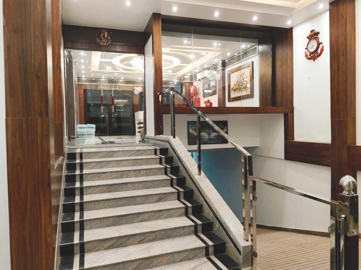 Mirzāpur Hotel The Shree Jee Palace מראה חיצוני תמונה