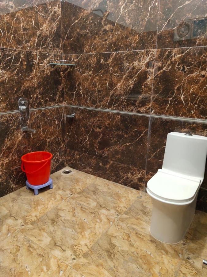 Mirzāpur Hotel The Shree Jee Palace מראה חיצוני תמונה