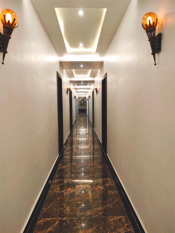 Mirzāpur Hotel The Shree Jee Palace מראה חיצוני תמונה